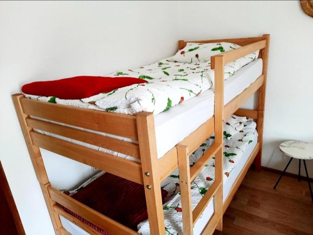 Bus Station Hostel Печ Екстер'єр фото